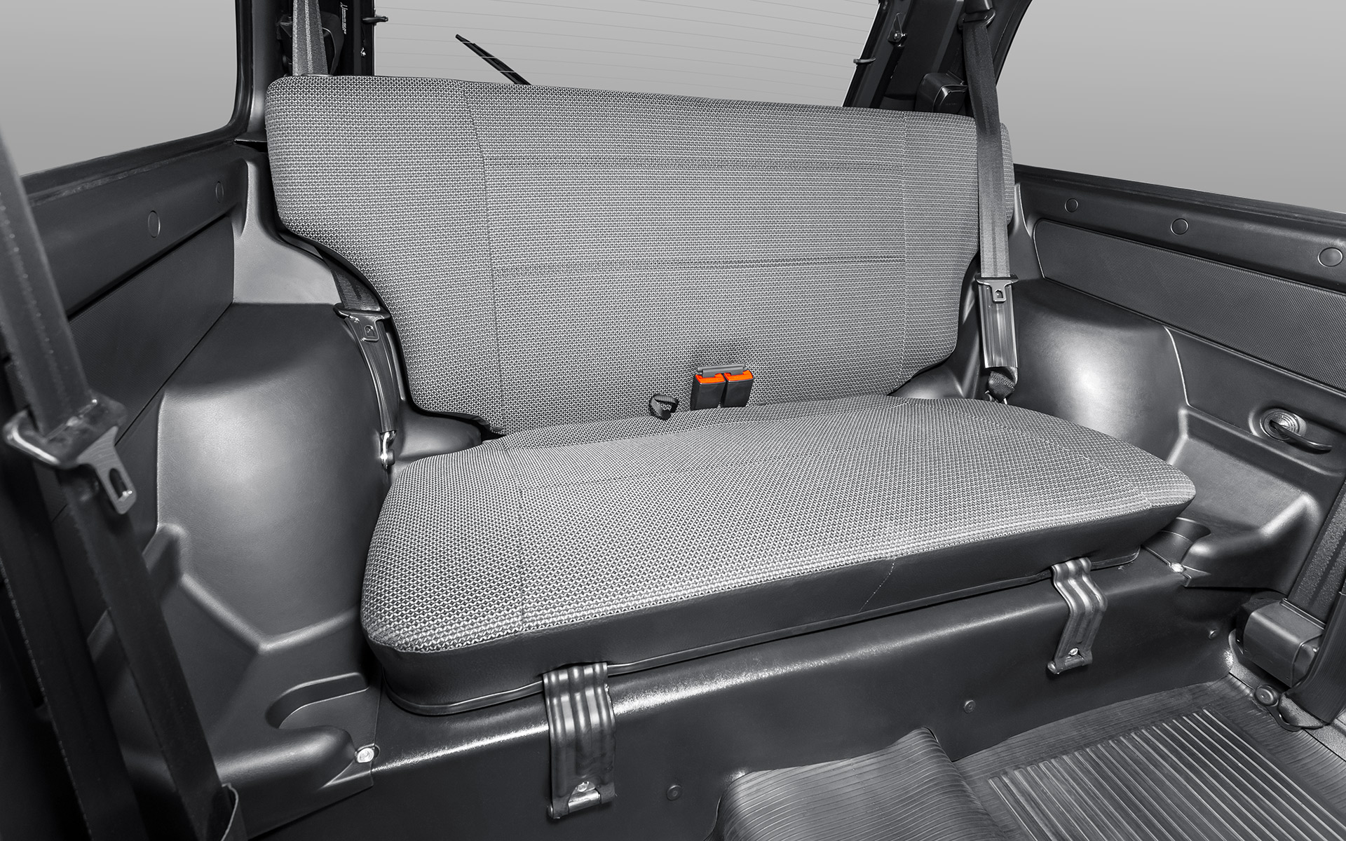/img/cars/1637051927-interior_lada_4x4_3_dv_1.jpg