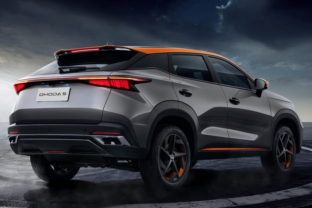 /img/cars/1668083991-omoda_c5_1092087.jpg